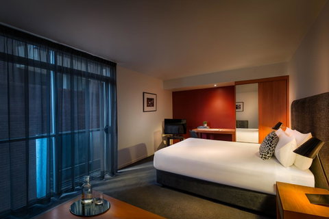 Punthill Apartment Hotel - Little Bourke - Tourism Guide 5