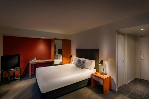 Punthill Apartment Hotel - Little Bourke - Tourism Guide 6