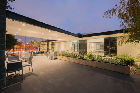 Quest Flemington - Tourism Guide 27