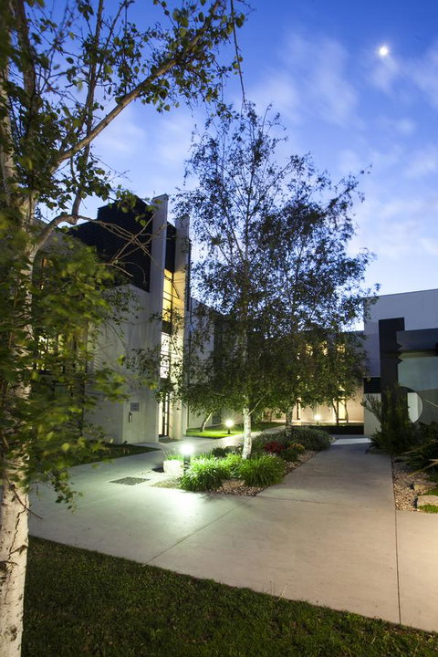 Quest Flemington - Tourism Guide 34