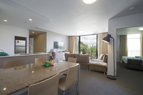 Quest Flemington - Tourism Guide 8