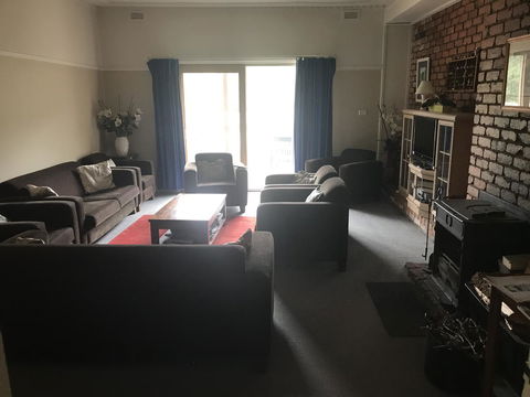 Tarra Bulga Guesthouse - Travel Agents 31