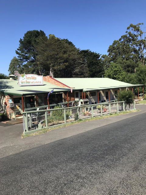 Tarra Bulga Guesthouse - Travel Agents 25