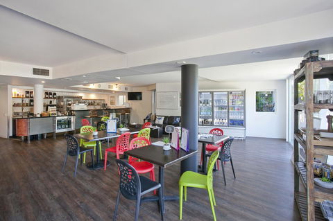 Noosa Blue Resort - Tourism Guide 2
