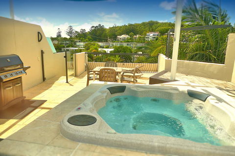 Noosa Blue Resort - Tourism Guide 32