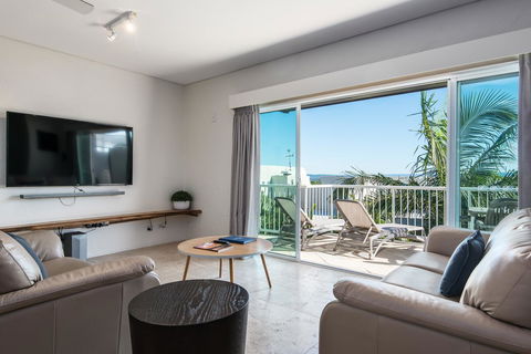 Noosa Blue Resort - Tourism Guide 11