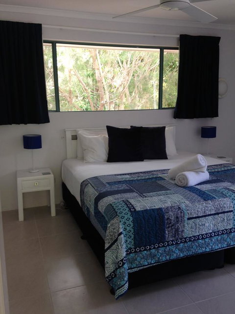 Chez Noosa Resort Motel - Tourism Guide 20