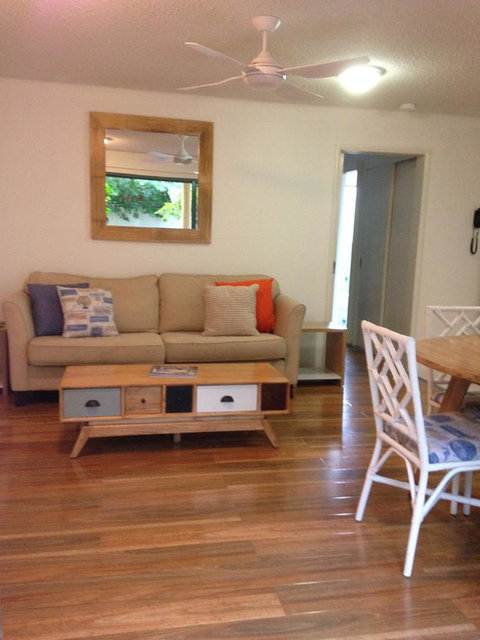 Chez Noosa Resort Motel - Tourism Guide 35