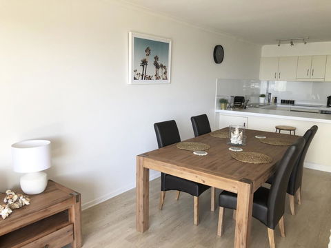 Sunshine Beach Luxe Apartment - Travel Agents 29