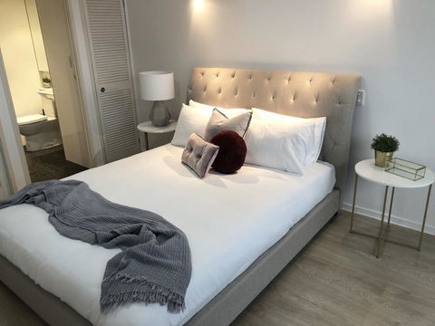 Sunshine Beach Luxe Apartment - Travel Agents 14