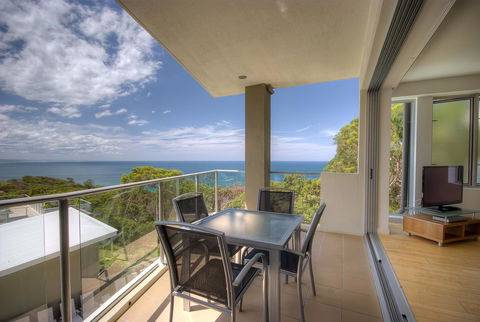 Rainbow Ocean Palms Resort - Travel Search 10