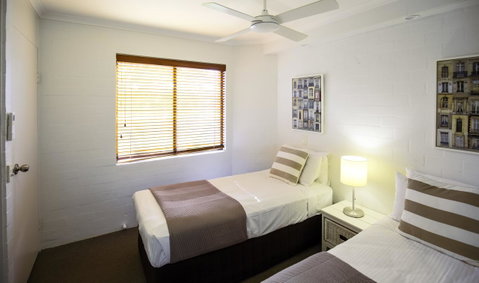 Ocean Breeze Resort - Tourism Guide 4