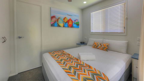 Alex Beach Cabins And Tourist Park - Tourism Guide 27