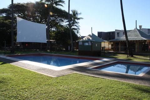 Nomads Airlie Beach - Travel Search 21