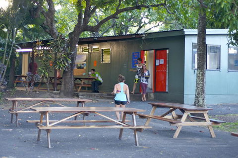 Nomads Airlie Beach - Travel Search 44