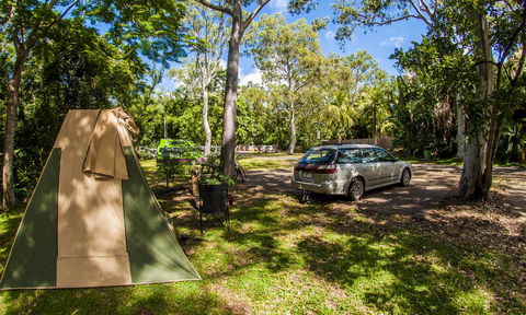 Nomads Airlie Beach - Travel Search 40