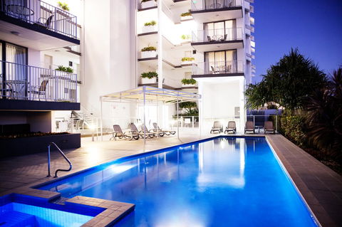 Ocean Views Resort Caloundra - Cruises Travel 0
