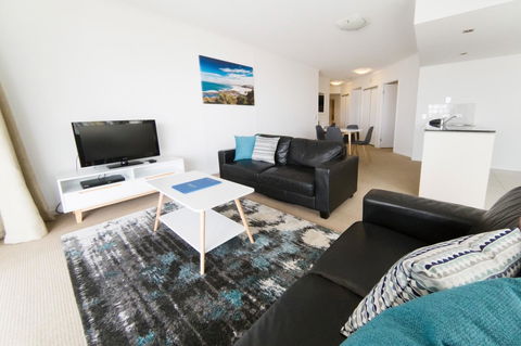 Ocean Views Resort Caloundra - Cruises Travel 37