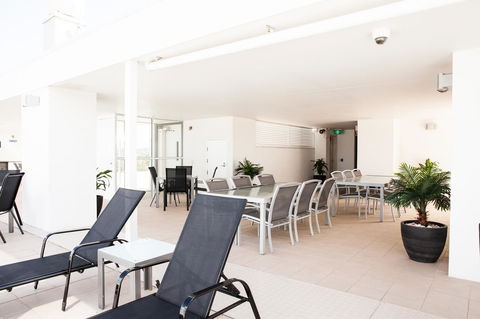 Ocean Views Resort Caloundra - Cruises Travel 5
