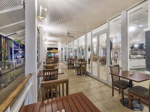 Hotel Grand Chancellor Palm Cove - Travel Search 38