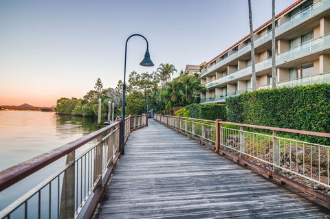 Hotel Laguna - Tourism Guide 16