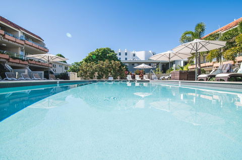 Hotel Laguna - Tourism Guide 0
