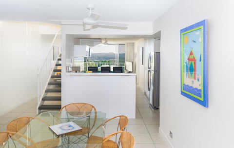 Noosa Hill Resort - Tourism Guide 16