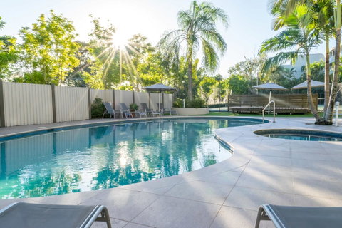Noosa Hill Resort - Tourism Guide 31
