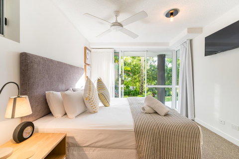 Noosa Hill Resort - Tourism Guide 13