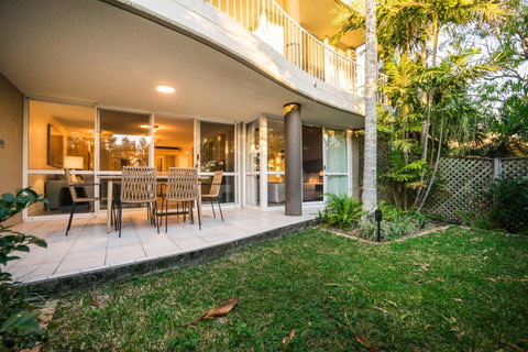 Noosa Hill Resort - Tourism Guide 9