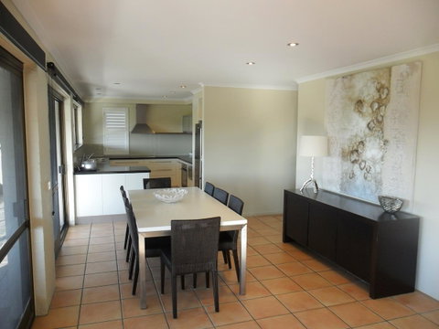 Myuna Holiday Apartments - Tourism Guide 32