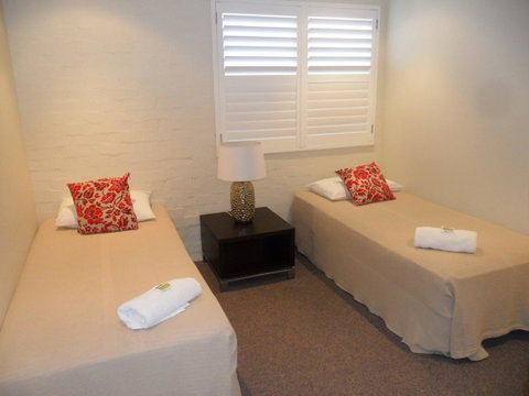 Myuna Holiday Apartments - Tourism Guide 36