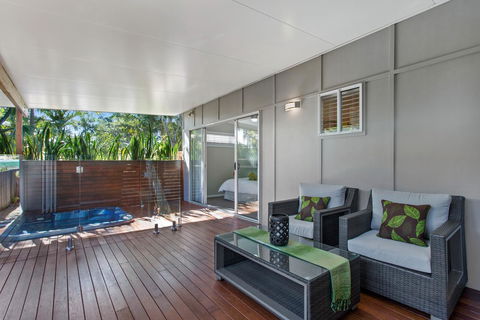 Pandanus Spa Cottage - Travel Search 2