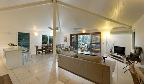 The Retreat Beach Houses - Travel Search 6