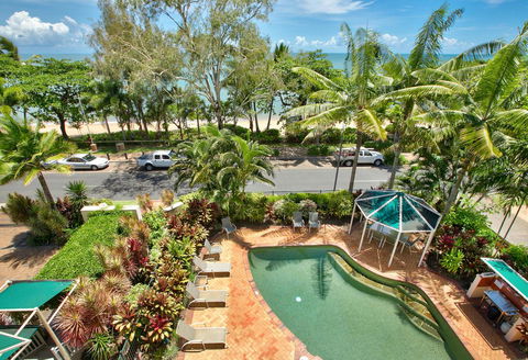On The Beach Apartments - Cruises Travel 21