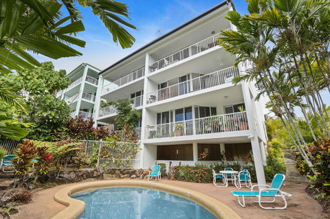 On The Beach Apartments - Cruises Travel 7