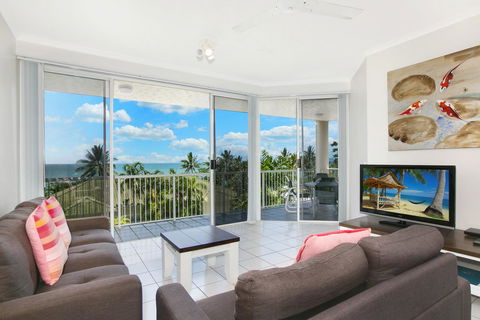 On The Beach Apartments - Cruises Travel 23