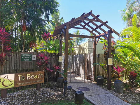Mango Lagoon Resort & Wellness Spa - Travel Search 10