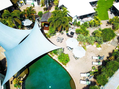 Island Leisure Resort - Tourism Guide 11