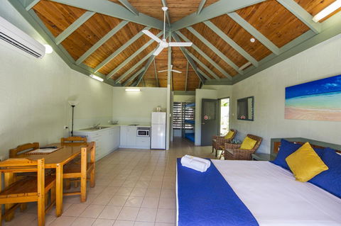 Island Leisure Resort - Tourism Guide 13