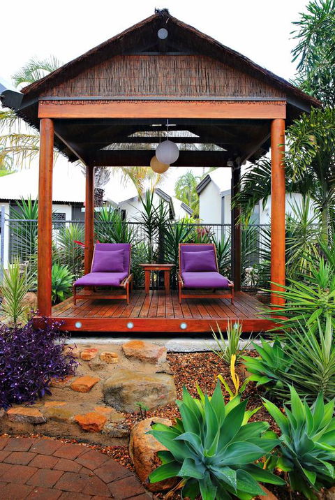 Island Leisure Resort - Tourism Guide 8