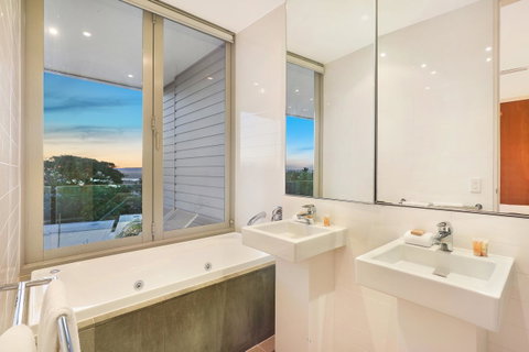 The Rise Noosa - Tourism Guide 13