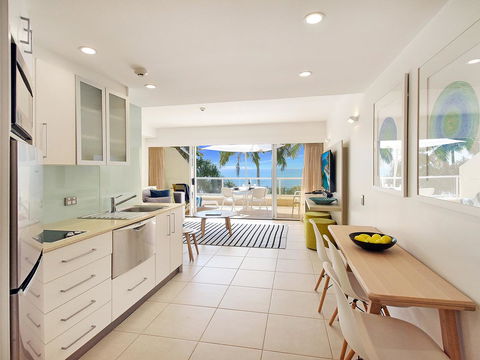 Netanya Noosa Beachfront Resort - Travel Search 22