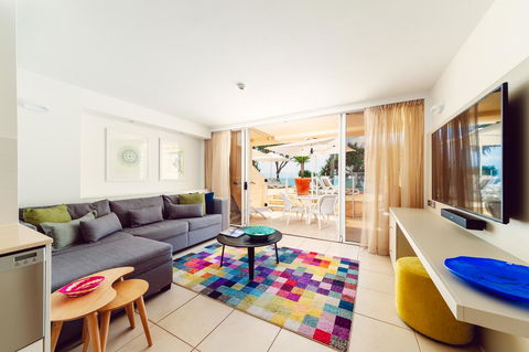 Netanya Noosa Beachfront Resort - Travel Search 4