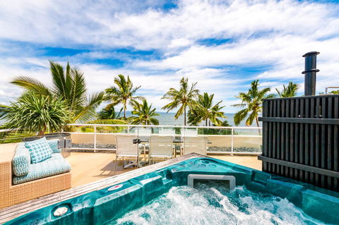 Netanya Noosa Beachfront Resort - Travel Search 23