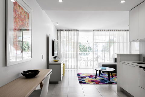 Netanya Noosa Beachfront Resort - Travel Search 25