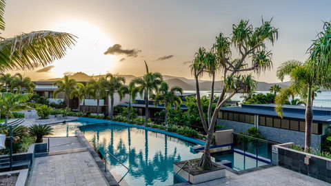 Mirage Whitsundays - Travel Search 11