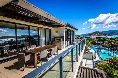 Mirage Whitsundays - Travel Search 18