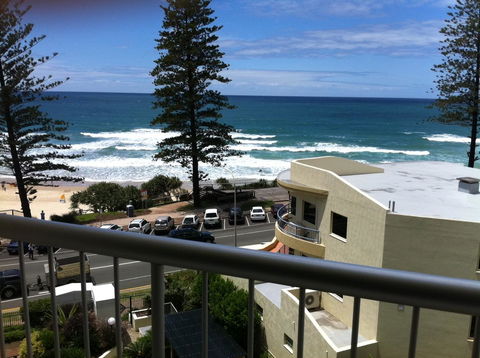 Coolum Caprice - Travel Search 13