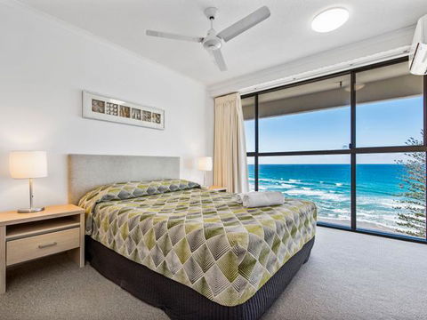 Coolum Caprice - Travel Search 8